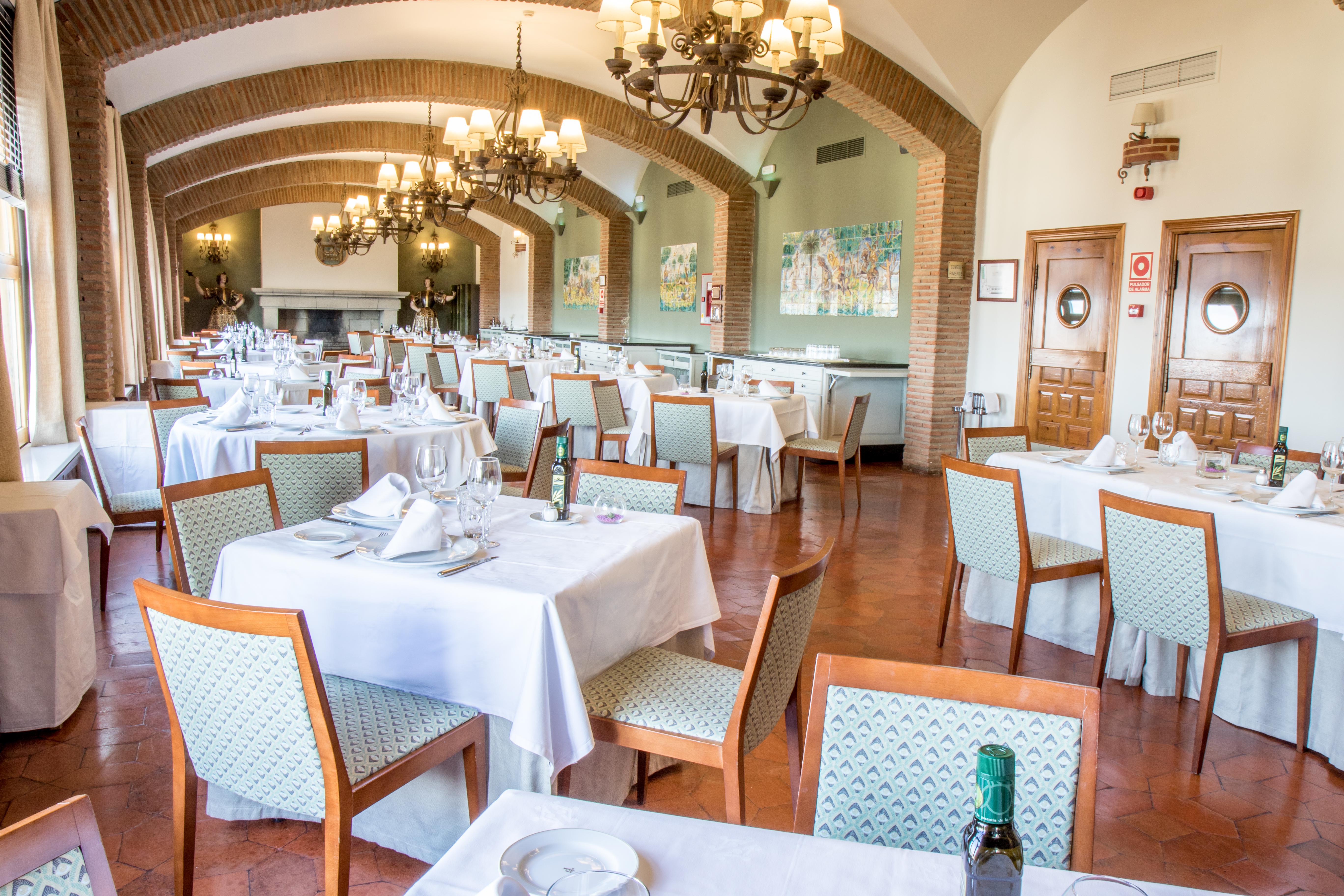 Parador De Benavente Zewnętrze zdjęcie