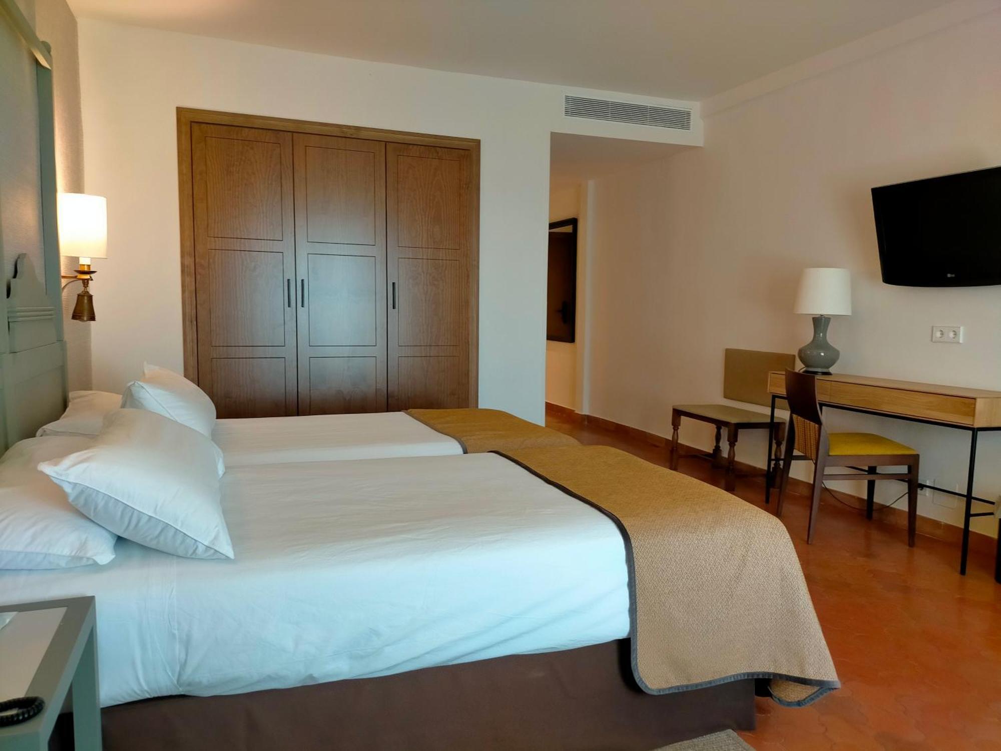 Parador De Benavente Zewnętrze zdjęcie