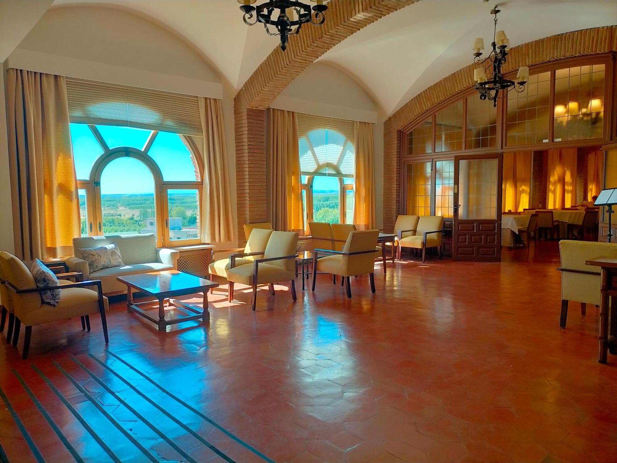 Parador De Benavente Zewnętrze zdjęcie