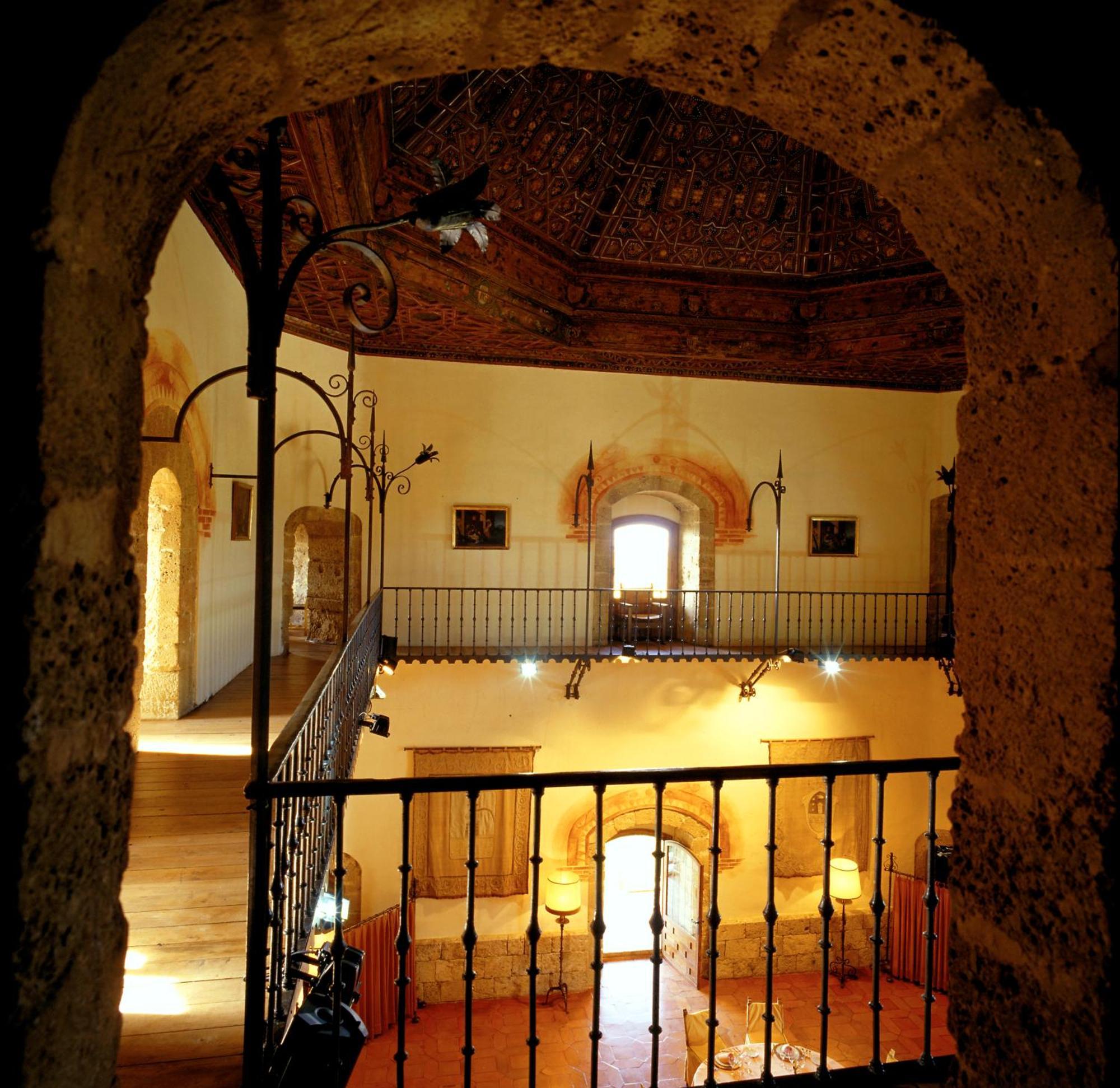 Parador De Benavente Zewnętrze zdjęcie